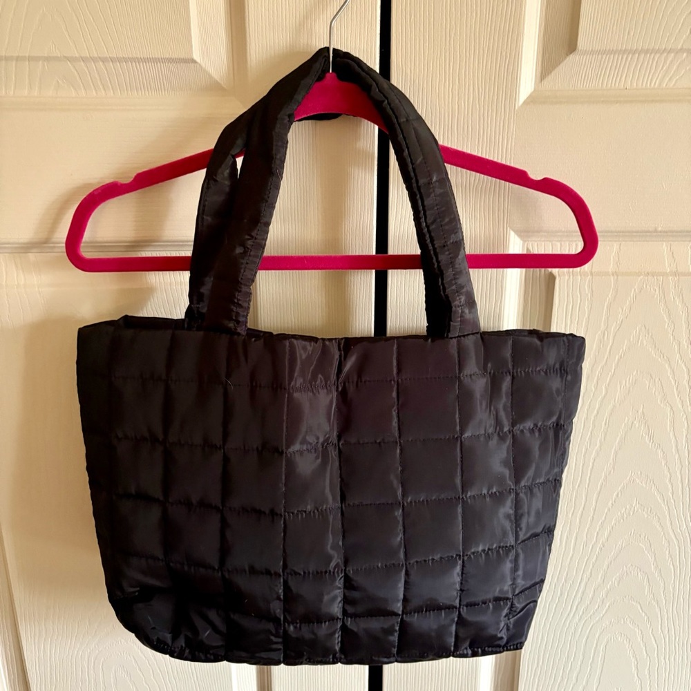 3 FOR $40: NWOT Black Quilted Tote Bag